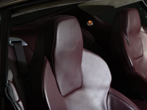 Used 2005 Aston Martin DB9 Coupe RWD image 30