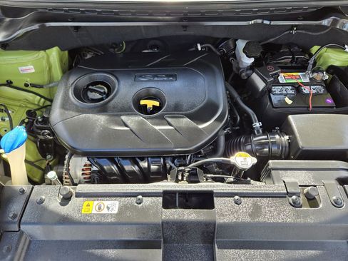 Used 2015 Kia Soul + image 39