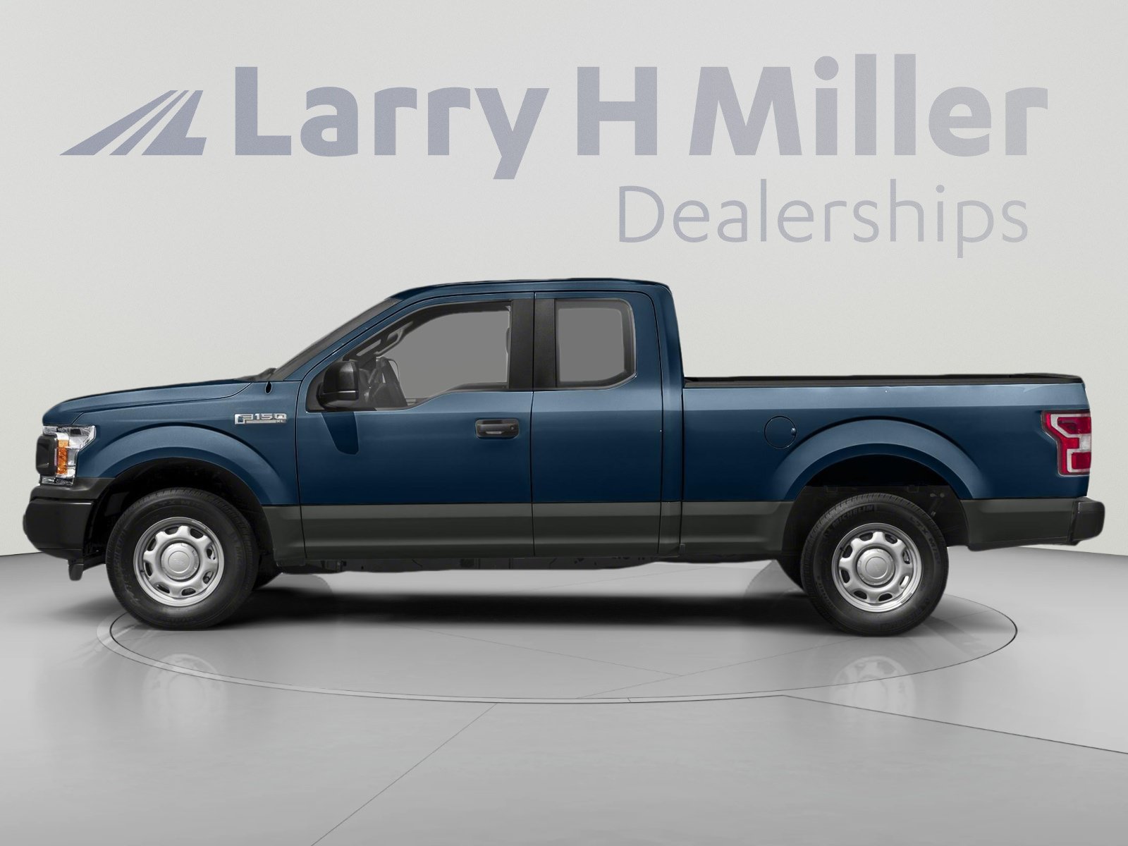 Used 2018 Ford F150 XLT w/ Equipment Group 301A Mid RWD image 3