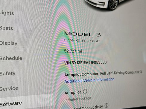 Used 2018 Tesla Model 3 Long Range image 24