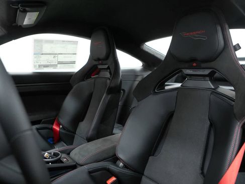 New 2026 Porsche 911 GT3 image 5