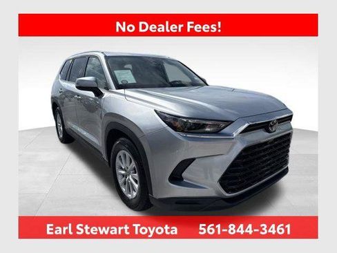 Certified 2025 Toyota Grand Highlander AWD image 1