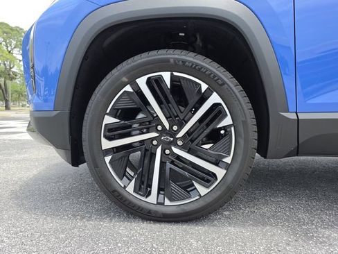 New 2026 Chevrolet Equinox RS w/ Convenience Package III FWD image 37