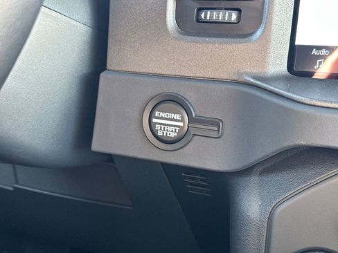 New 2025 Ford Bronco Badlands AWD/4WD image 30