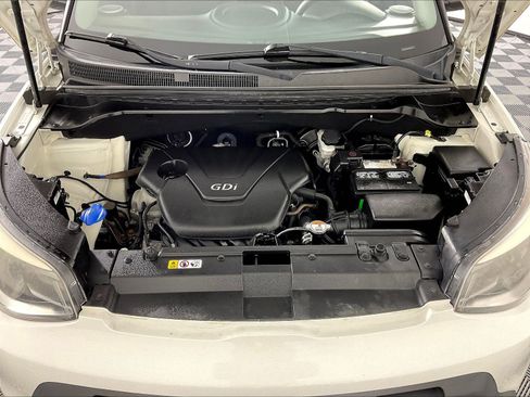 Used 2016 Kia Soul FWD image 27