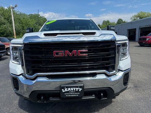 Used 2022 GMC Sierra 3500 Pro w/ Convenience Package AWD/4WD image 3