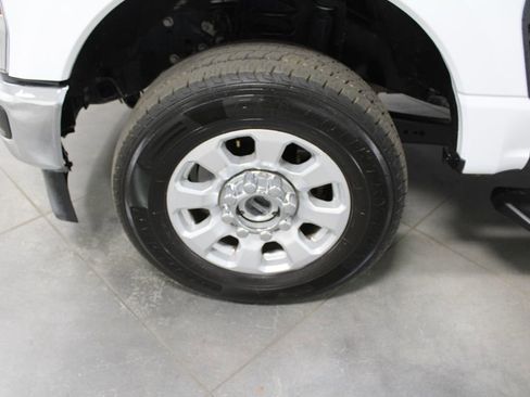 Used 2024 Ford F250 XLT image 54