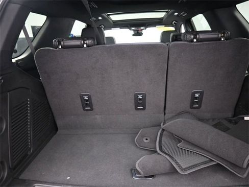 Used 2023 Chevrolet Tahoe High Country w/ Premium Package 2 image 28