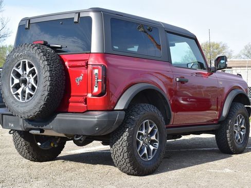 Certified 2025 Ford Bronco Badlands image 6