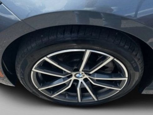 Used 2021 BMW 330i Sedan w/ Premium Package RWD image 10