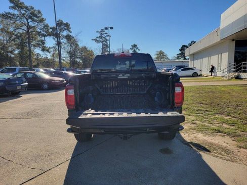 Used 2023 GMC Canyon Elevation w/ Convenience Package image 7