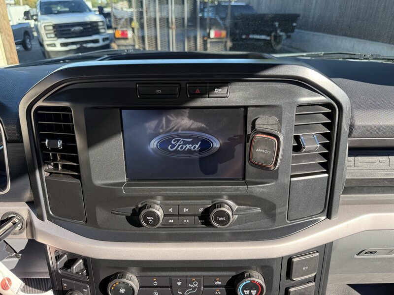 Used 2022 Ford F150 XL w/ Equipment Group 101A High AWD/4WD image 3
