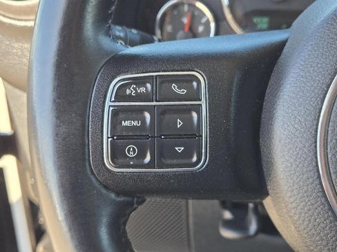 Used 2015 Jeep Wrangler Unlimited Sport w/ Connectivity Group image 13