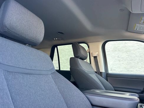 Certified 2025 Ford Expedition Active RWD image 19