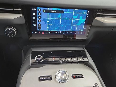 New 2026 Lincoln Navigator L Reserve w/ Jet Appearance Package image 17