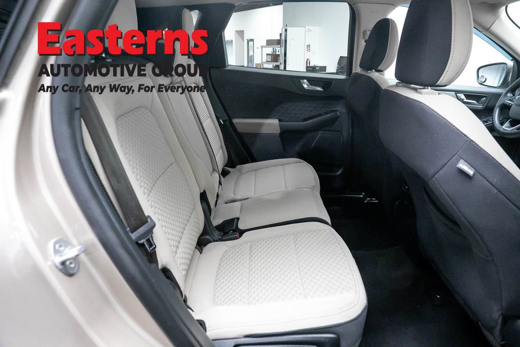 Used 2020 Ford Escape SE AWD/4WD image 24