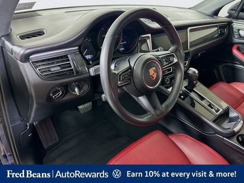 Used 2022 Porsche Macan GTS AWD/4WD image 11