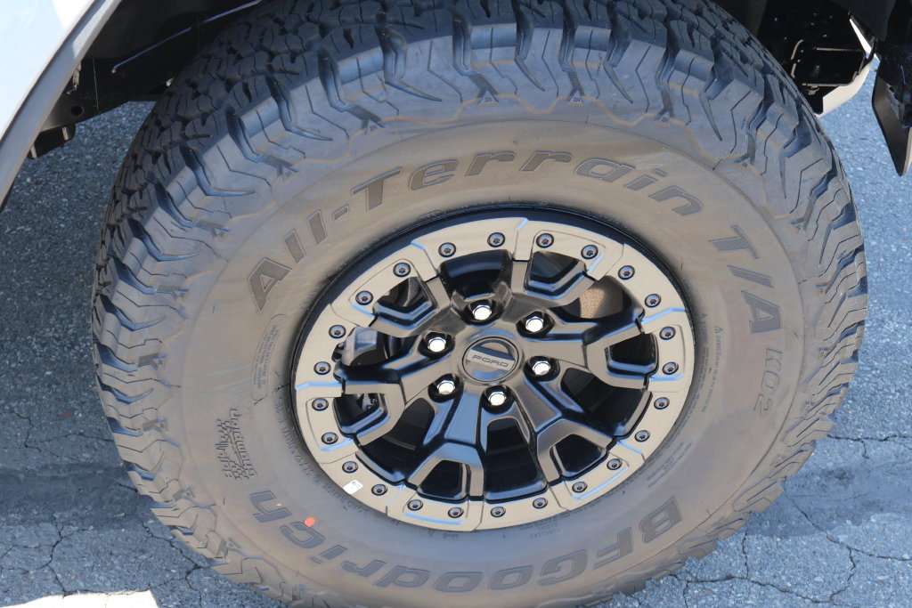 New 2026 Ford Bronco Raptor w/ Interior Carbon Fiber Pack AWD/4WD image 27