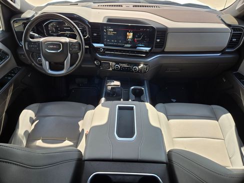 Certified 2022 GMC Sierra 1500 SLT w/ SLT Premium Package image 16