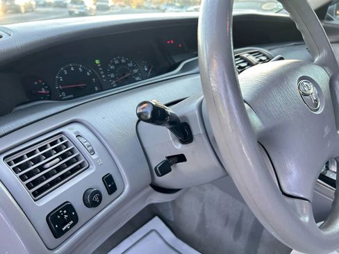Used 2003 Toyota Avalon XL image 18