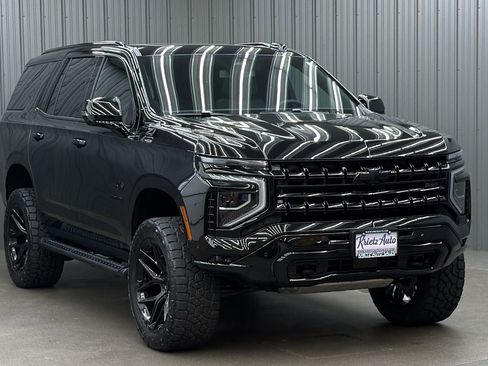 Used 2025 Chevrolet Tahoe Z71 w/ Comfort Package image 7