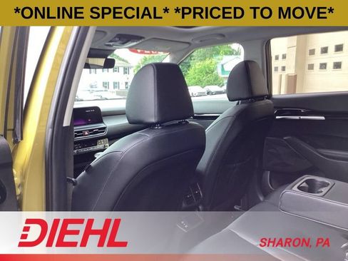 Used 2024 Kia Seltos SX w/ SX Sunroof Package AWD/4WD image 17