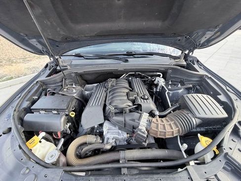 Used 2018 Dodge Durango SRT w/ Technology Group image 39