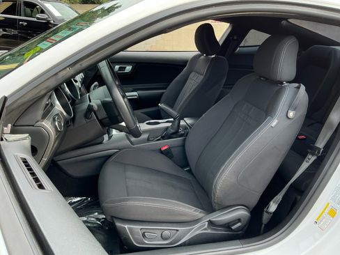 Used 2020 Ford Mustang GT w/ GT Performance Package image 19