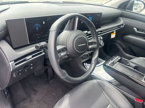 Used 2025 Hyundai Tucson SEL AWD/4WD image 4