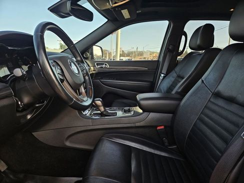 Used 2021 Jeep Grand Cherokee Limited X image 12