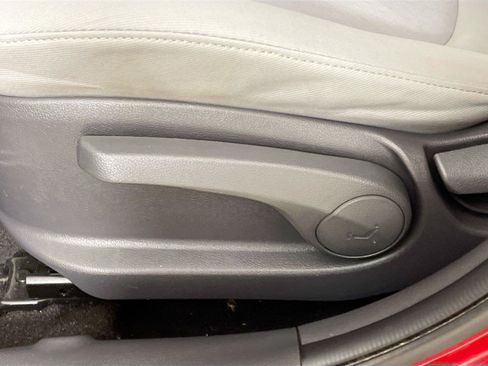 Used 2014 Hyundai Accent SE FWD image 19