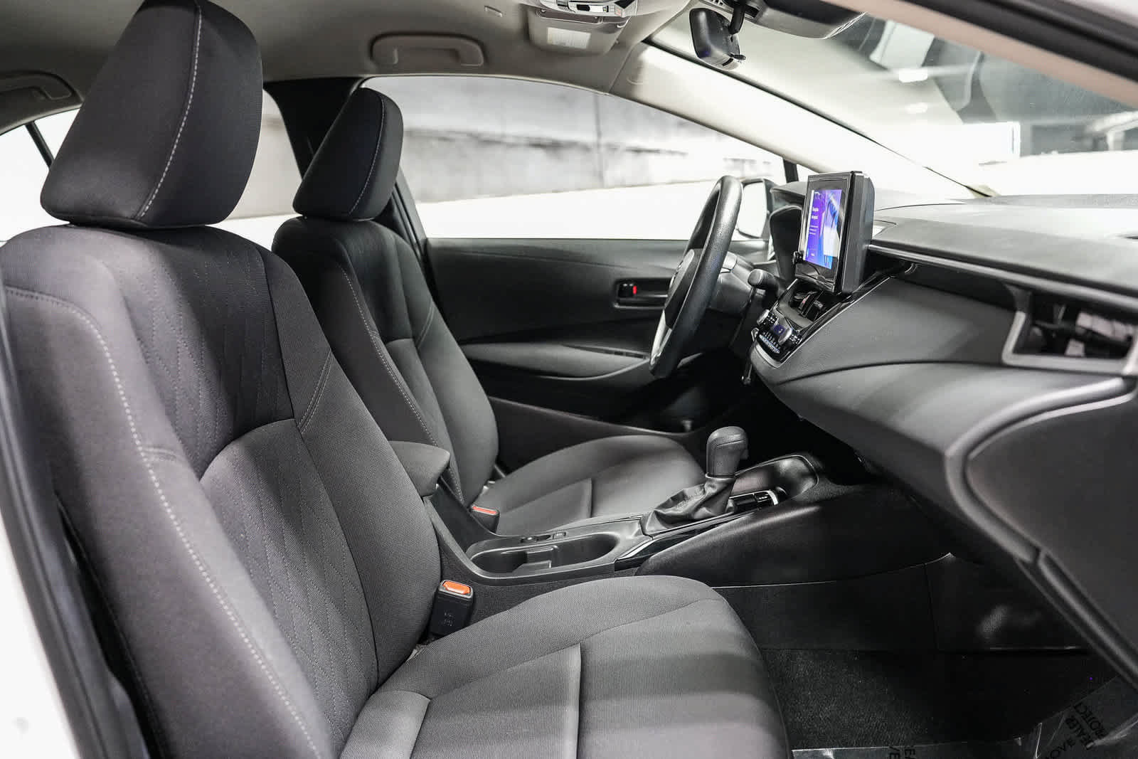 Certified 2024 Toyota Corolla LE FWD image 17