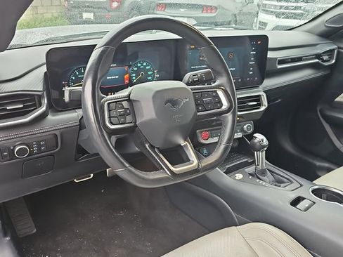 Used 2024 Ford Mustang Premium image 11
