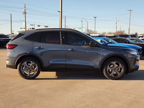 New 2026 Ford Escape ST-Line FWD image 7