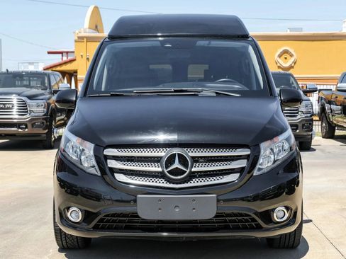 Used 2020 Mercedes-Benz Metris Passenger image 7