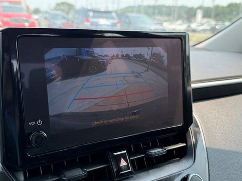 Used 2023 Toyota Corolla LE FWD image 25