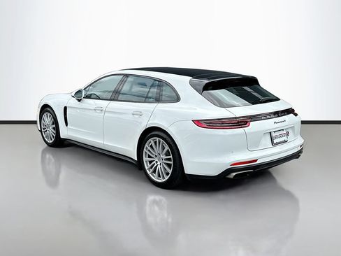 Used 2018 Porsche Panamera 4 Sport Turismo AWD/4WD image 3