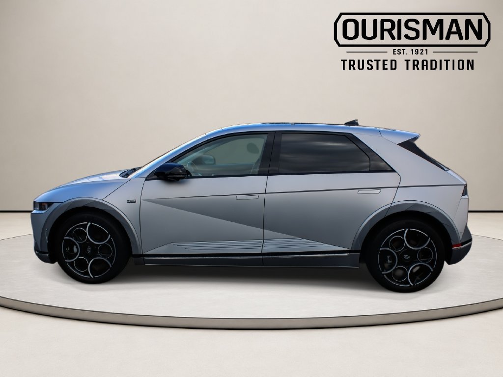 Used 2024 Hyundai Ioniq 5 Limited AWD/4WD image 6