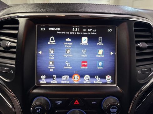 Used 2017 Jeep Grand Cherokee Summit AWD/4WD image 18