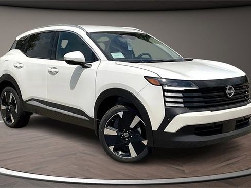 New 2025 Nissan Kicks SR w/ Interior Electronics Package image 2