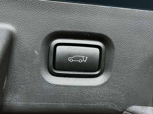 Used 2024 Hyundai Ioniq 5 SEL image 29