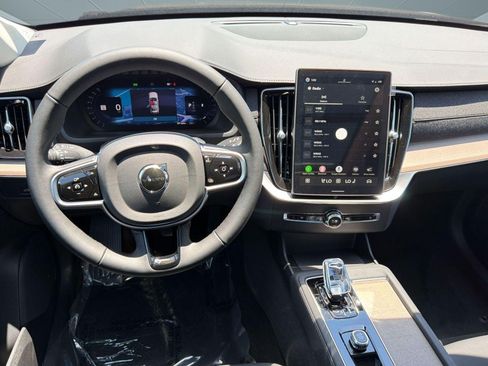 New 2026 Volvo XC90 B6 Plus w/ Protection Package AWD/4WD image 27