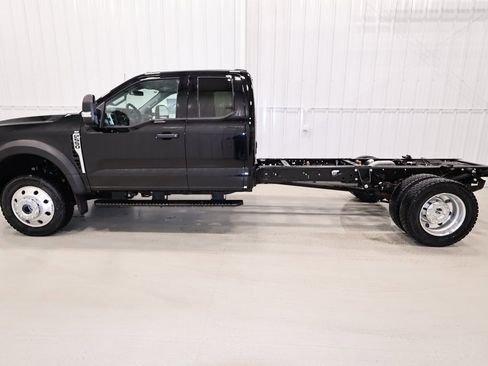 New 2026 Ford F550 4x4 Supercab Super Duty w/ XLT Value Package image 5