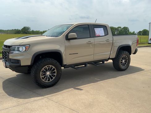 Used 2022 Chevrolet Colorado ZR2 image 4