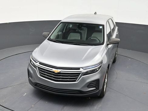 Used 2024 Chevrolet Equinox LS FWD image 19