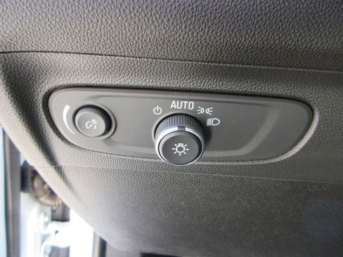 Certified 2021 Buick Envision Preferred w/ Sport Touring Package image 24