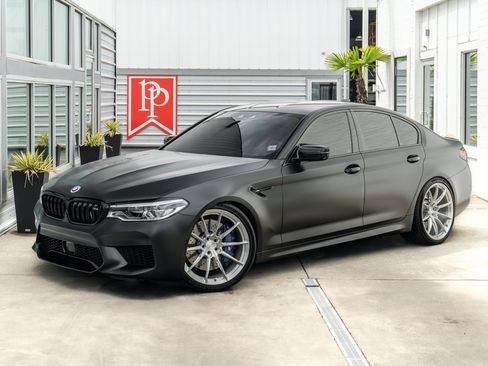 Used 2019 BMW M5 w/ Executive Package AWD/4WD image 2