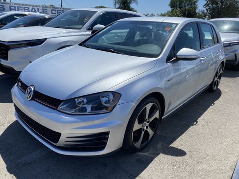 Used 2015 Volkswagen GTI S FWD image 2