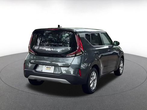 Used 2025 Kia Soul LX w/ LX Technology Package FWD image 15