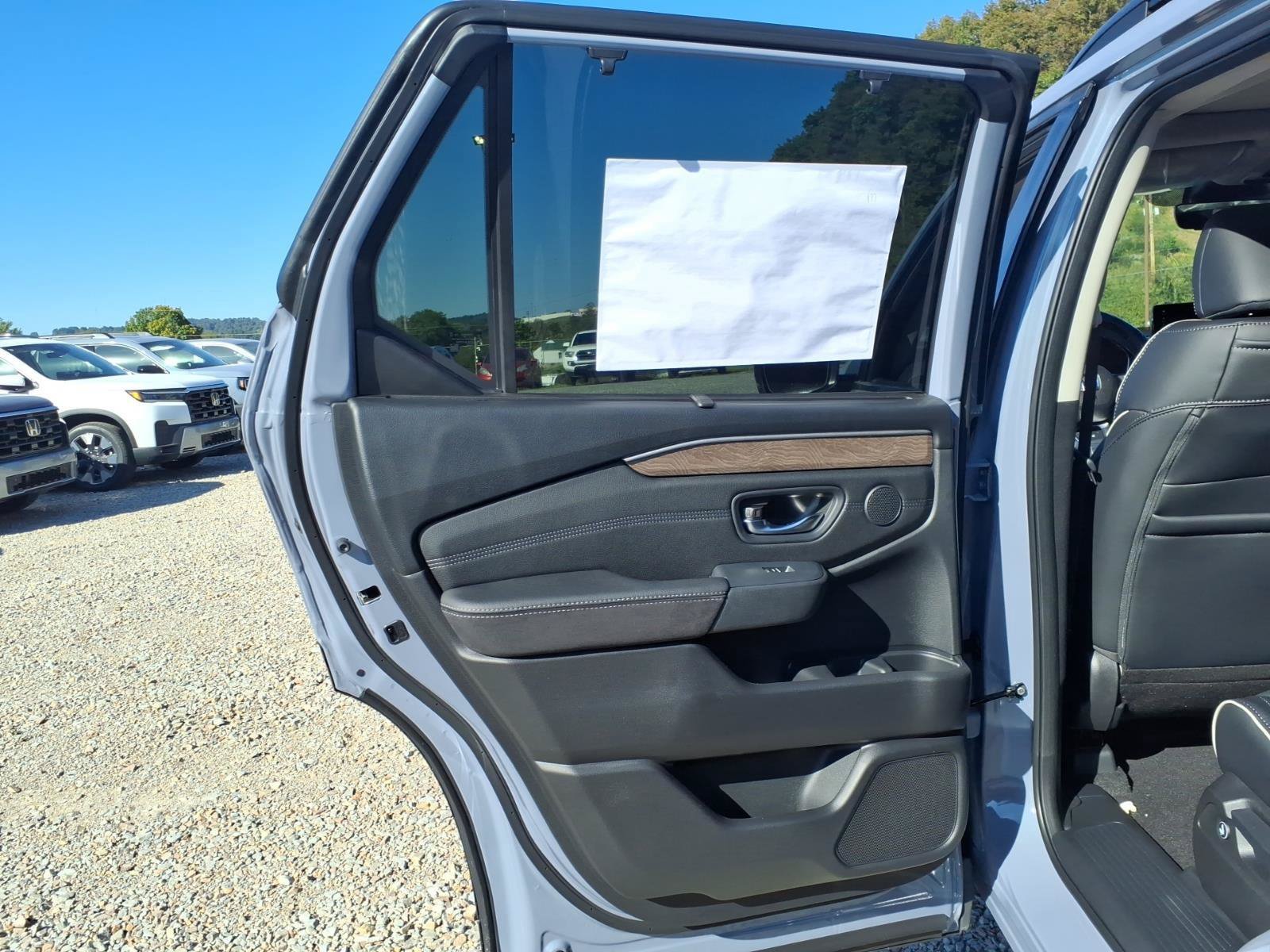 New 2026 Honda Pilot Elite image 9